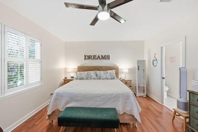 Welcome to Old Florida Bungalow Townhomes. A tastefully - photo 19