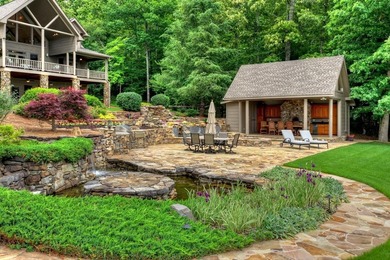 LAKE BLUE RIDGE AT IT'S FINEST! This 5-bedroom, 5.5-bath luxury - photo 30