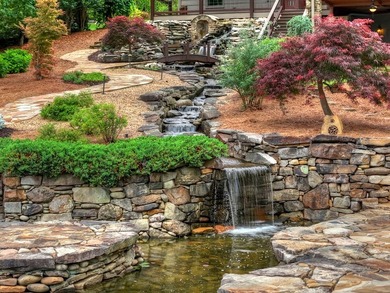 LAKE BLUE RIDGE AT IT'S FINEST! This 5-bedroom, 5.5-bath luxury - photo 31