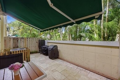 Welcome to Old Florida Bungalow Townhomes. A tastefully - photo 31