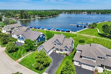 Built to impress-this stunning 4-bedroom, 3-bath coastal-style - photo 4