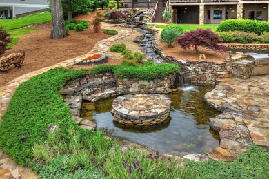 LAKE BLUE RIDGE AT IT'S FINEST! This 5-bedroom, 5.5-bath luxury - photo 34