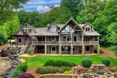 LAKE BLUE RIDGE AT IT'S FINEST! This 5-bedroom, 5.5-bath luxury - photo 37