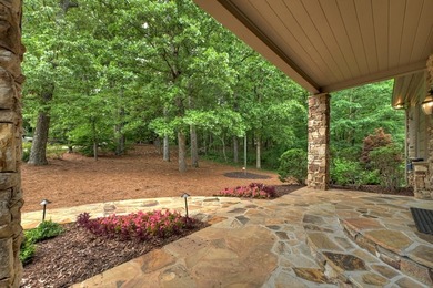 LAKE BLUE RIDGE AT IT'S FINEST! This 5-bedroom, 5.5-bath luxury - photo 42