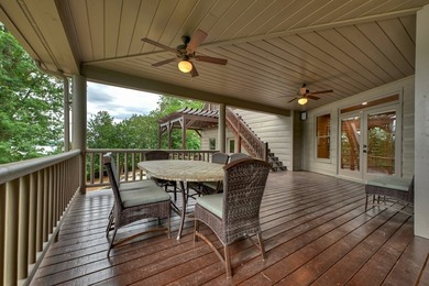 LAKE BLUE RIDGE AT IT'S FINEST! This 5-bedroom, 5.5-bath luxury - photo 46