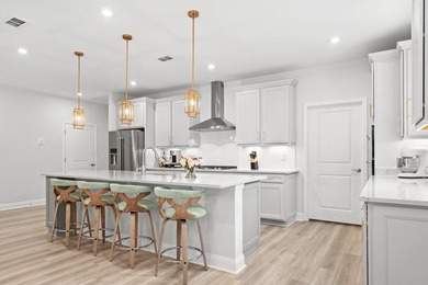 Discover the perfect blend of convenience and comfort in this - photo 7