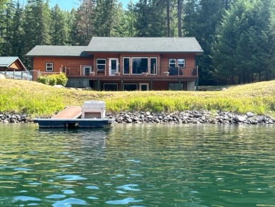 Lake Home For Sale in Thompson Falls, Montana