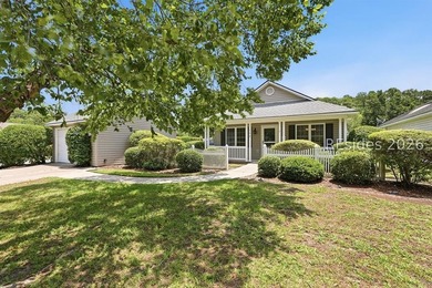 Charming 3-bedroom, 2-bath home tucked away at the back of a - photo 3