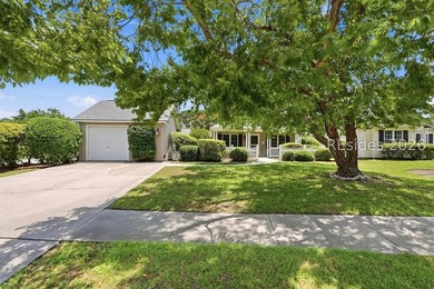 Charming 3-bedroom, 2-bath home tucked away at the back of a - photo 4