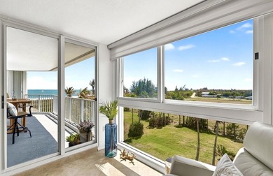 Stunning condo with desirable SE exposure, filling the space - photo 2