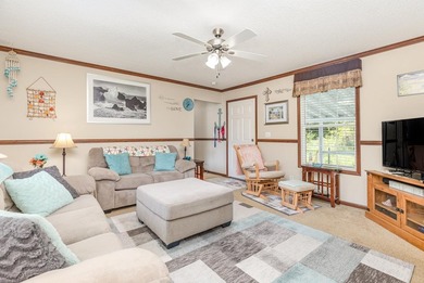 Nestled in the tranquil and gated community of Owens Mobile Park - photo 6