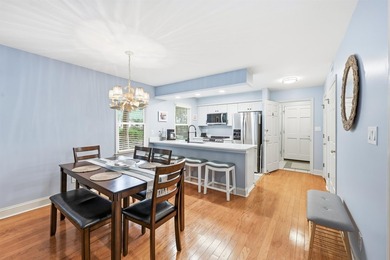 Experience low-maintenance living in this 2-bedroom, 2-bathroom - photo 7