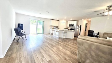 Short Sale. Opportunity price - below market value | great for - photo 8