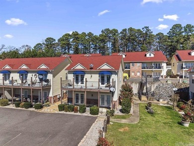 Enjoy easy lake living in this 2-bedroom, 2-bath single-story - photo 3