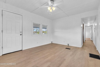 Welcome to Homestead Run! A 55+ community with a salt water pool - photo 4