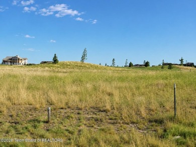 A resort-caliber retreat located on a 3/4 acre golf estate site - photo 11