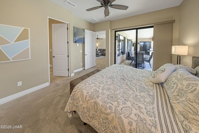 Luxury pool/spa home on the Lake Havasu golf course. Live in The - photo 22