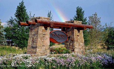 A resort-caliber retreat located on a 3/4 acre golf estate site - photo 25