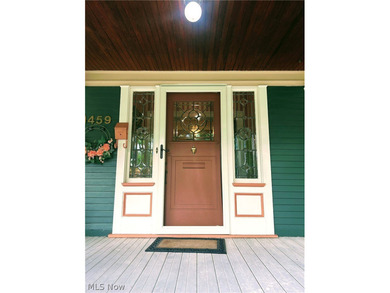 Prepare to be wowed! Homes like this don't come on the market - photo 3