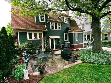 Prepare to be wowed! Homes like this don't come on the market - photo 7