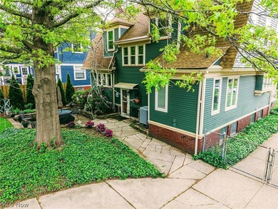 Prepare to be wowed! Homes like this don't come on the market - photo 8