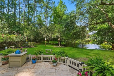 Enjoy serene water views from your private backyard in this - photo 3