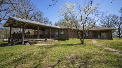 Bull Shoals Lake Home For Sale in Kissee Mills Missouri