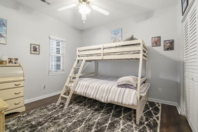 Welcome to 6208 Sweetwater Blvd in the heart of Murrells Inlet-a - photo 4