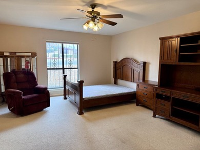 Location, Location, Location! This beautiful garden home is - photo 12