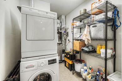 Welcome to this rarely available one-bedroom loft in the iconic