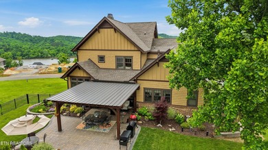 Perched on a hill within the prestigious gated community of - photo 35