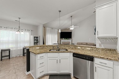 Located in the heart of Bluffton, this beautifully maintained - photo 8