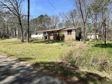 Greers Ferry Lake Home For Sale in Fairfield Bay Arkansas