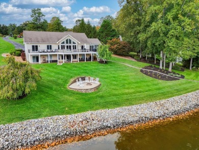 Lake Home For Sale in Hardy, Virginia