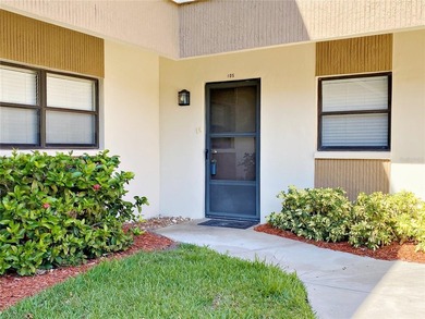 Come see this wonderful, first floor, corner, well-maintained - photo 3
