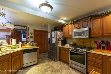 Welcome to Sierra Court in the desirable Hidden Lake Estates in - photo 23