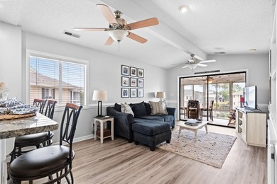 End-unit 2BR/2BA condo located in a gated Intracoastal Waterway - photo 2