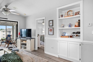End-unit 2BR/2BA condo located in a gated Intracoastal Waterway - photo 9