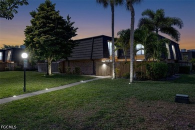 Come check out this gorgeous 2 story , 3 bedroom 2 & 1/2 bath - photo 1