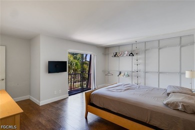 Come check out this gorgeous 2 story , 3 bedroom 2 & 1/2 bath - photo 5