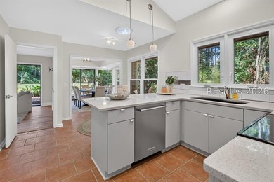 Discover your dream home in the prestigious Rosehill - photo 9