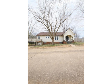 Current River Home For Sale in Van Buren Missouri