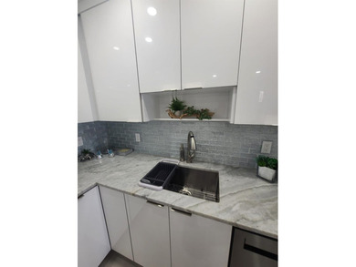 Don't miss this rare 2-bedroom gem with its own private balcony - photo 6