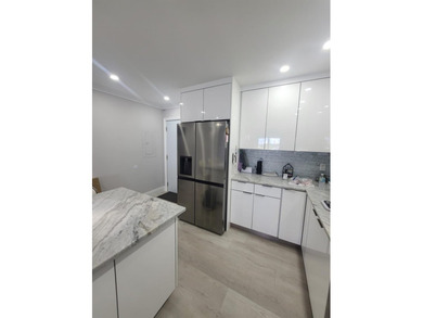 Don't miss this rare 2-bedroom gem with its own private balcony - photo 7