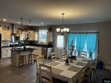 Welcome to peaceful country living at its finest! Built in 2020 - photo 8