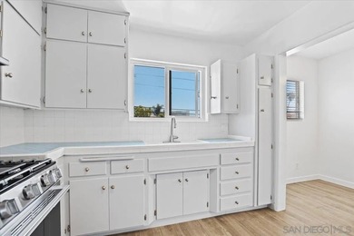 Perfectly positioned in the heart of vibrant North Park - photo 10