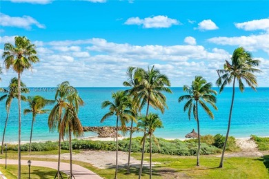 EXPERIENCE FISHER ISLAND LIVING AT ITS FINEST IN THIS - photo 6