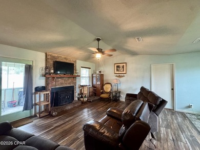 This charming 3BR/2BA completely renovated brick home on - photo 11
