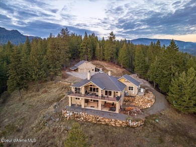 Lake Home For Sale in Sandpoint, Idaho