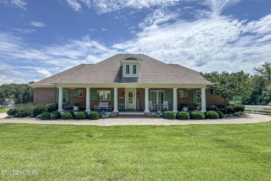 Lake Home For Sale in Rockwood, Tennessee